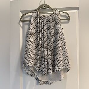 Ann Taylor Monochrome Diamond Print Top